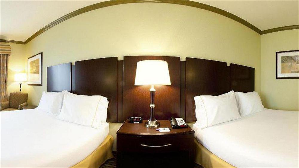 Holiday Inn Express & Suites Fort Worth - Fossil Creek By Ihg Luaran gambar