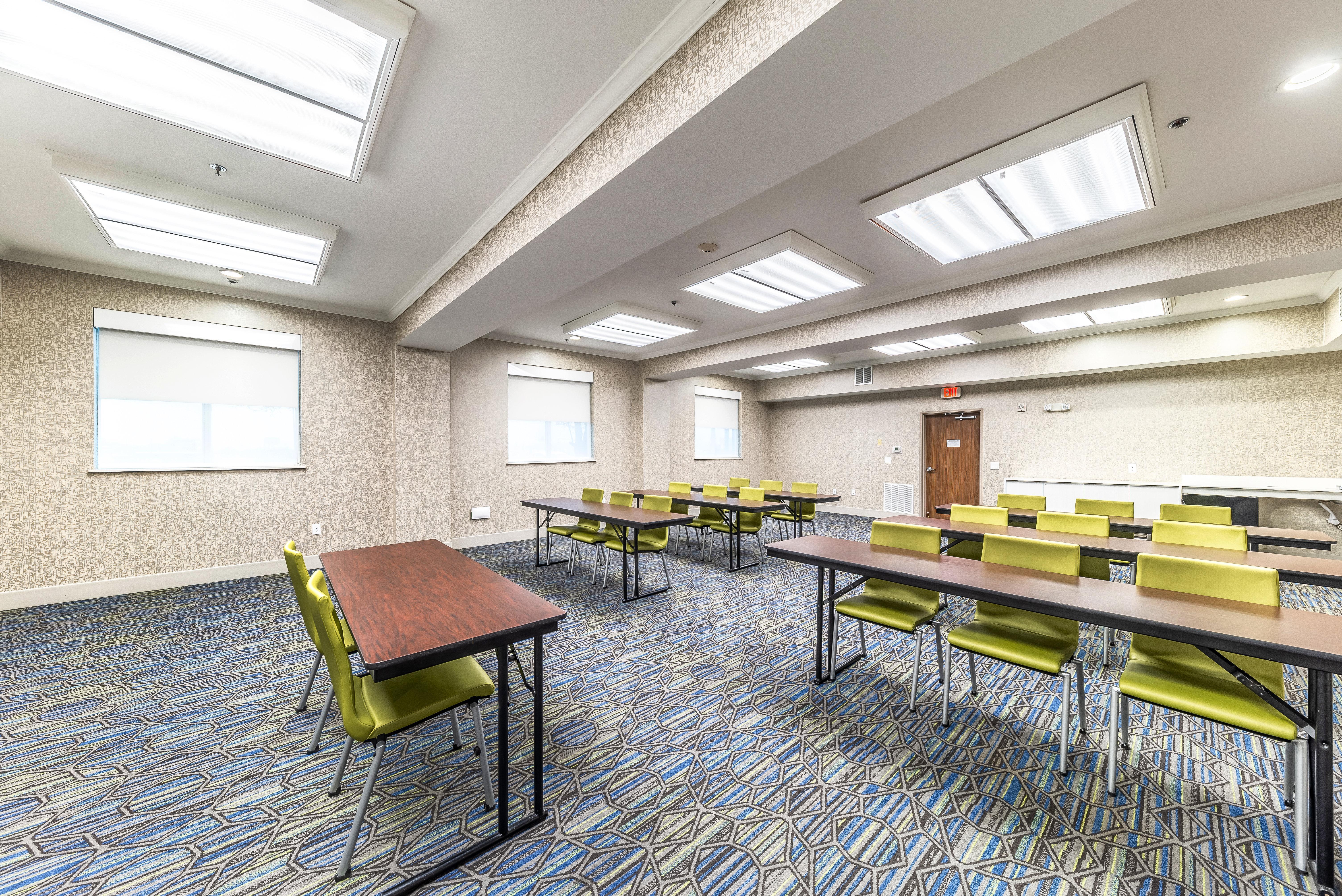Holiday Inn Express & Suites Fort Worth - Fossil Creek By Ihg Luaran gambar
