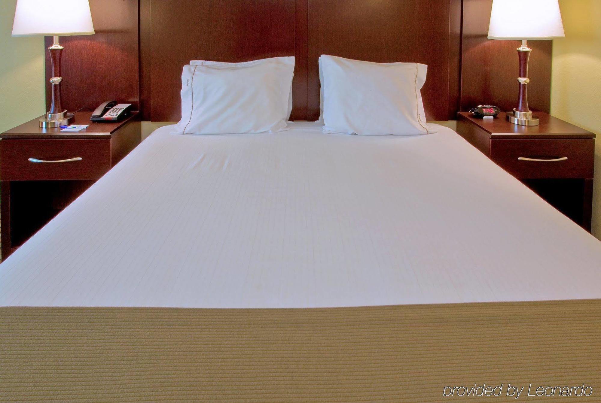 Holiday Inn Express & Suites Fort Worth - Fossil Creek By Ihg Luaran gambar